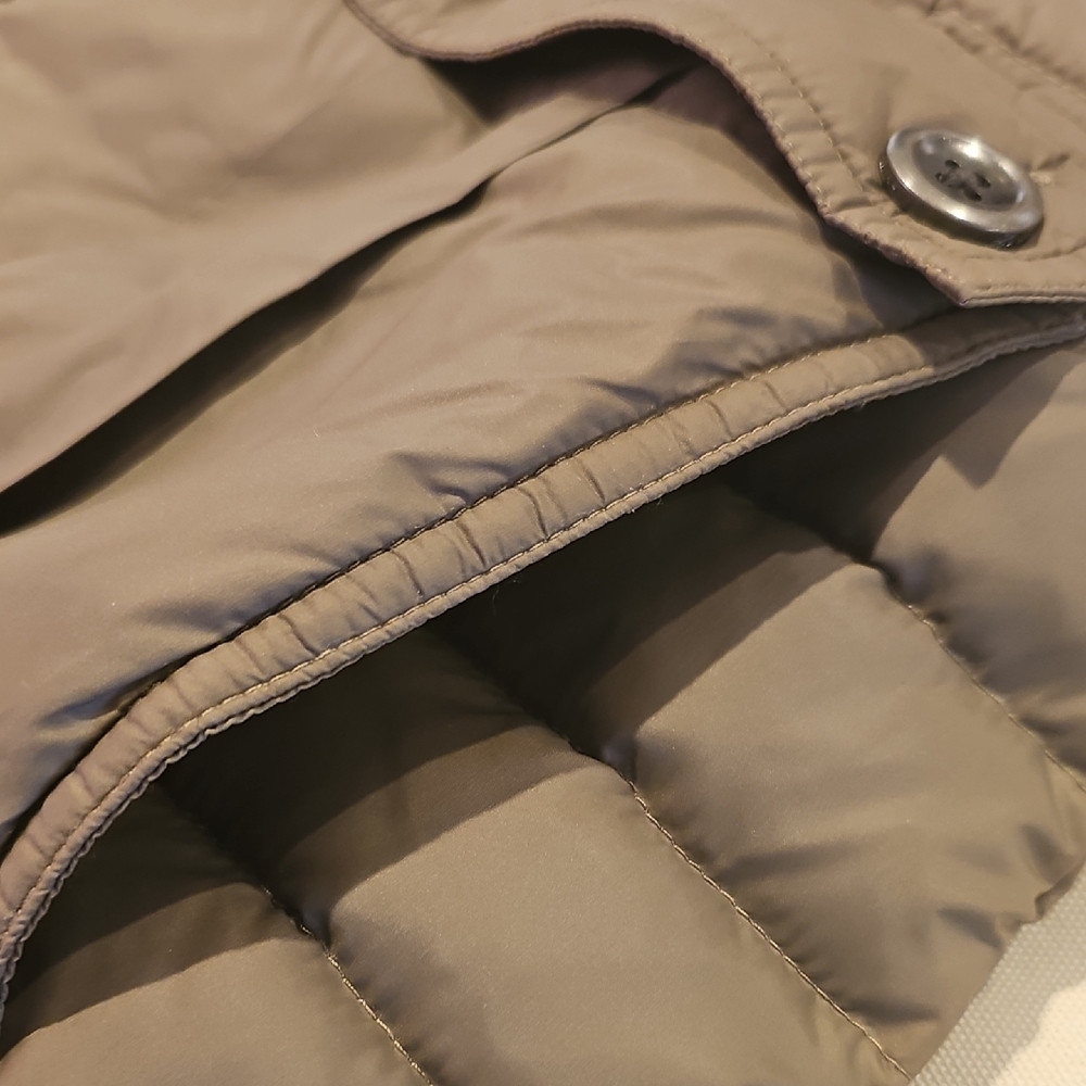 Eddie Bauer Women's Puffer Jacket - Clay Size Medium - Picture 10 of 13